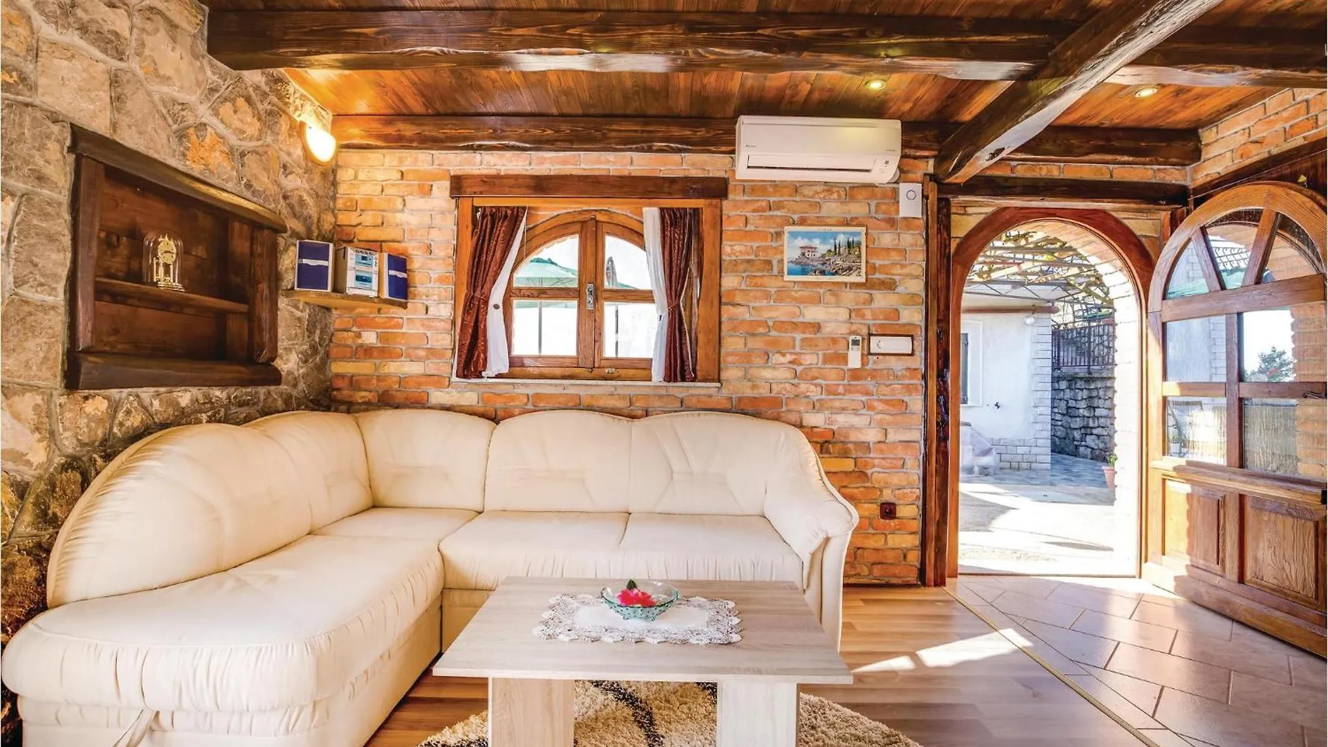 Beautiful Home In Lovran With Kitchen Vikendica